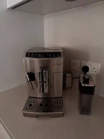 DeLonghi PrimaDonna Evo S - Coffee Machine