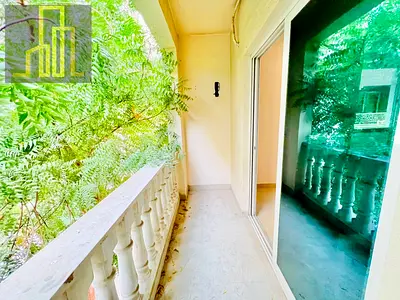 SPACIOUS! 2 BEDROOM HALL || WITH BALCONY