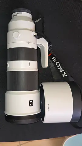 SONY 200-600 F 5.6 6.3 G OSS TELEPHOTO LENS EXCELLENT CONDITION