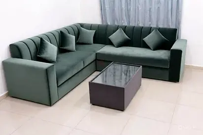 Brand new velvet L-shaped Corner Sofa with 5 Cushions - Dark Green