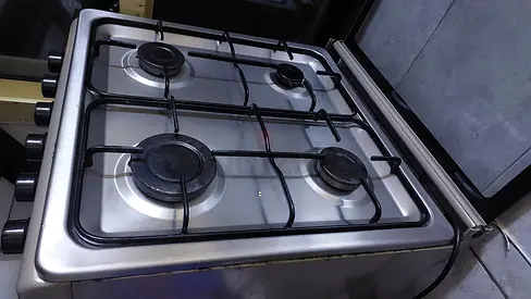 Used 4-Burner Stainless Steel Gas Hob - Good Working Condition plus cylinder