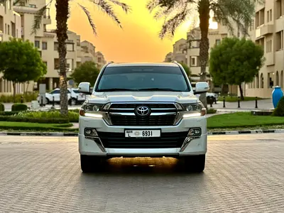 صورة 2 لـ 2021 Toyota LAND CRUISER