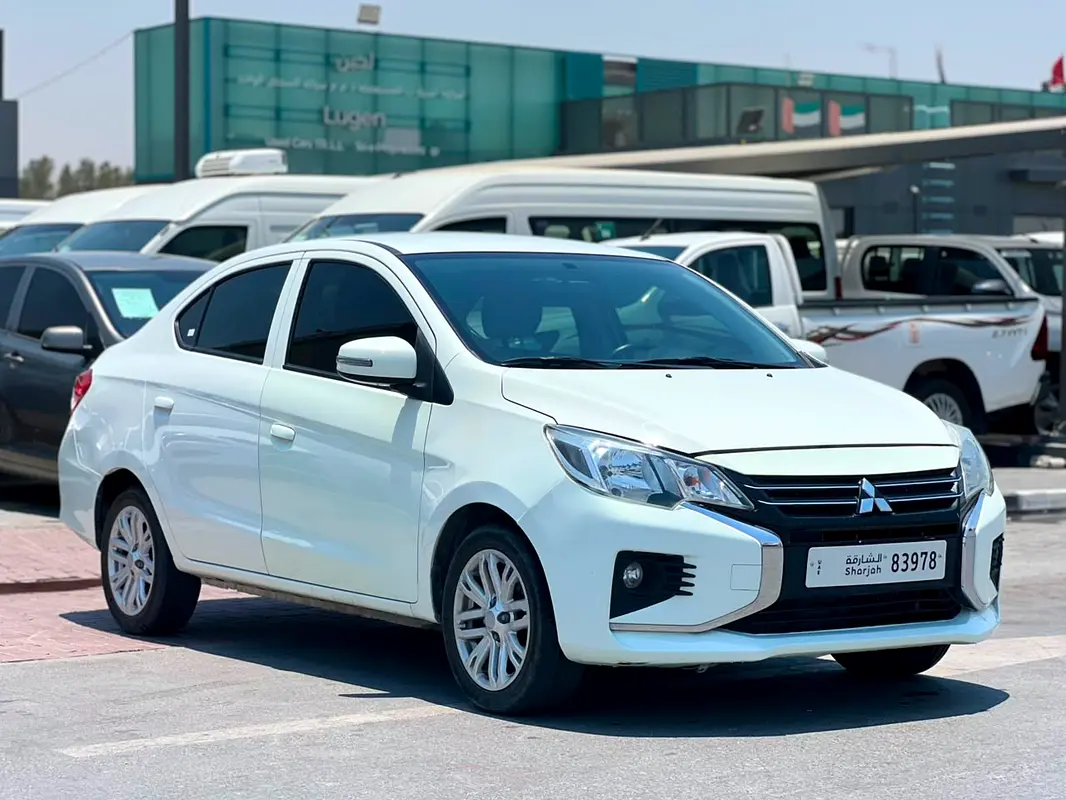 Mitsubishi Attrage 2022 — photo 1 of 9