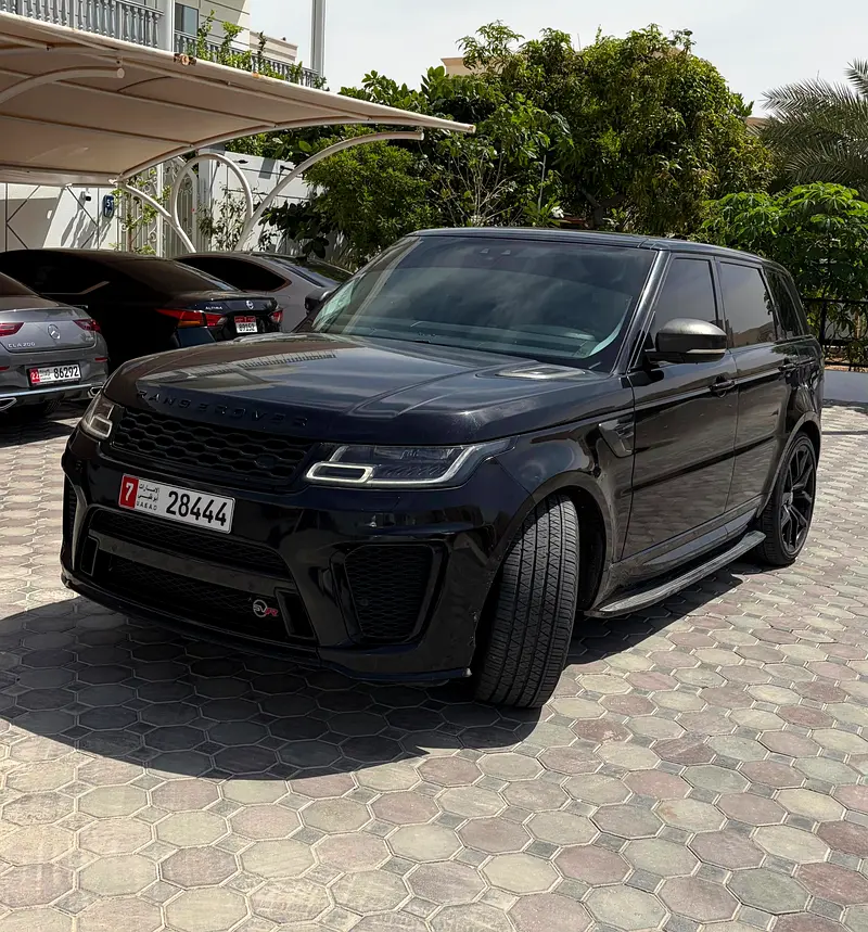 Land Rover Range Rover Sport 2020 — photo 1 of 5
