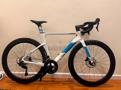 Java aero road bike - lightweight carbon frame, disc brake, Excellent condition.  ((Never Used))