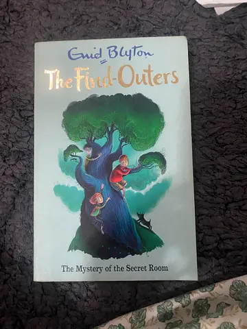 The Mystery of the Secret Room by Enid Blyton - The Find-Outers