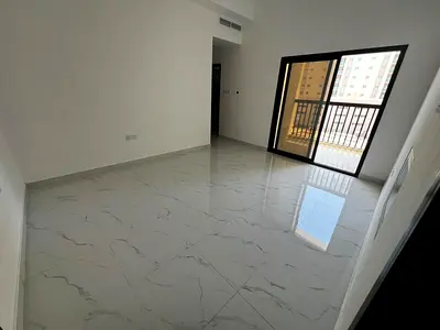 غرفة وصالة أول ساكن للإيجار بالقرب من كورنيش عجمان | ثاني صف | 30,000 درهم