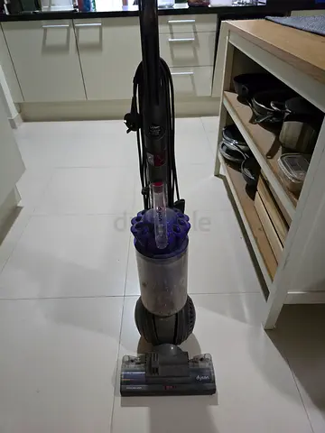 Dyson DC4 Upright vacuum