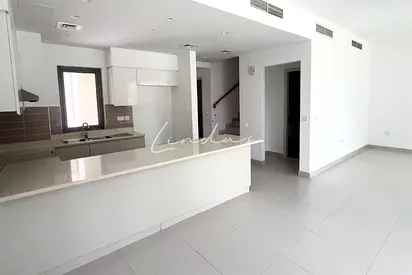 Single Row | Unfurnished | Vacant