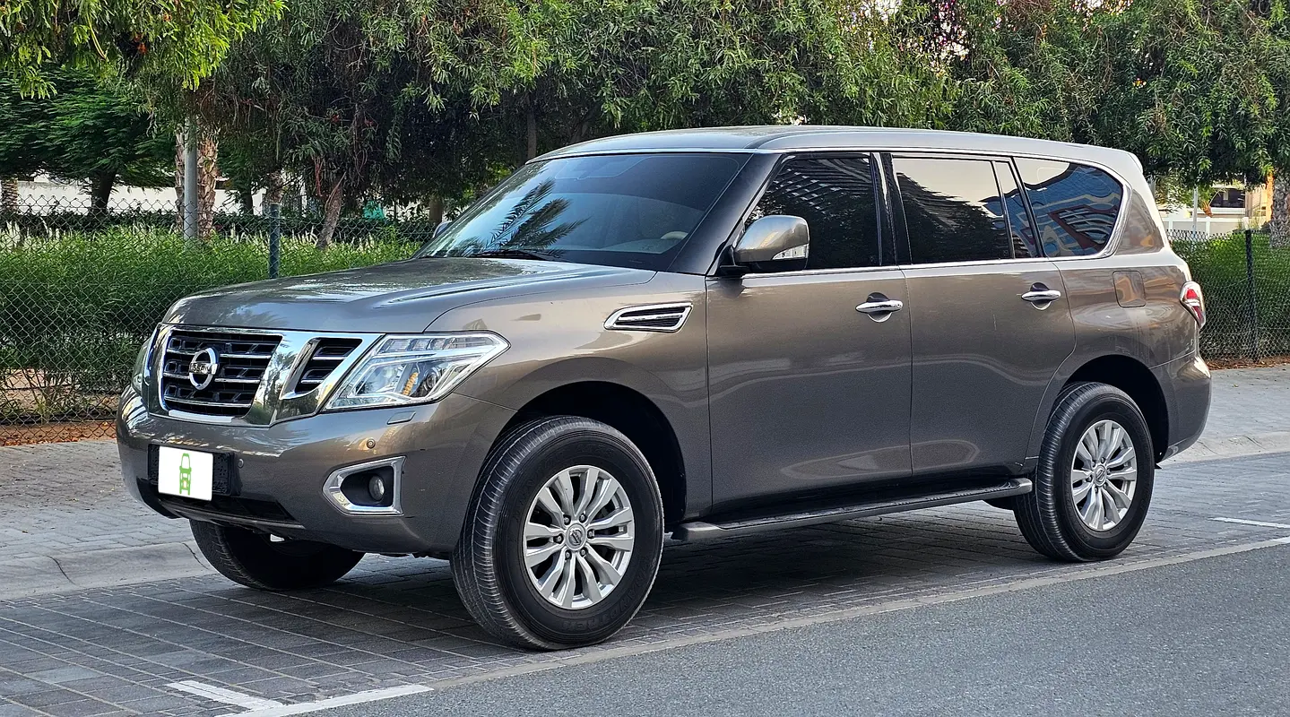 Nissan Patrol 2019 — photo 1 of 13