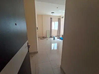 شقه للايجار السنوي غرفه وصاله بالتعاون مع تكيف مركزي 2حمام بلكونه 20يوم  فري  بالقرب من نستو وداي تو داي باركن
