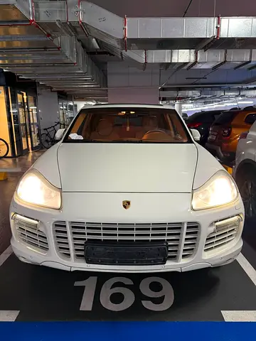 2009 Porsche CAYENNE 照片 1