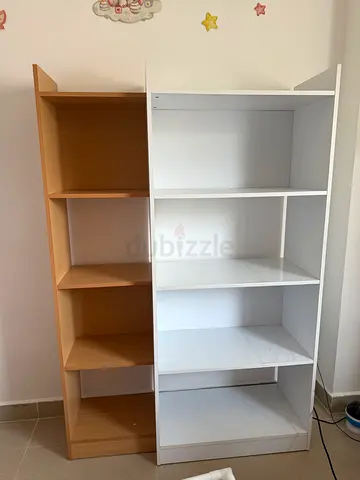 Home box bookshelf perfect for kids room or living room. 
Good condition 
120 Aed
( Negotiable)