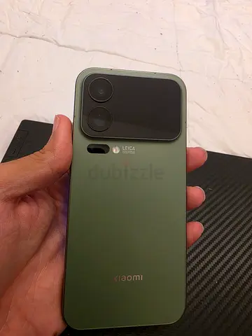 Xiaomi 17 Pro Max in Green - Good Condition, Unlocked