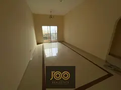 Spacious areas | Balcony | Central air conditioning | Prime location | Dirt parking