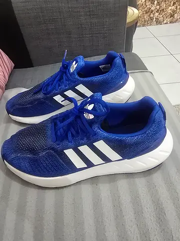 New Adidas Men Blue White Swift 22 Running shoes Size U 10 / EUR 44/ UK 9.5 - Made in Indonesia