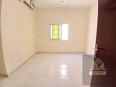 Ready to move apartment available prime location near safari Mall good family building
