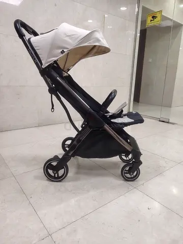 Giggles travel stroller