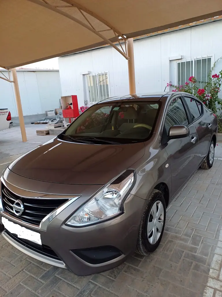 Nissan Sunny 2020 — photo 1 of 6