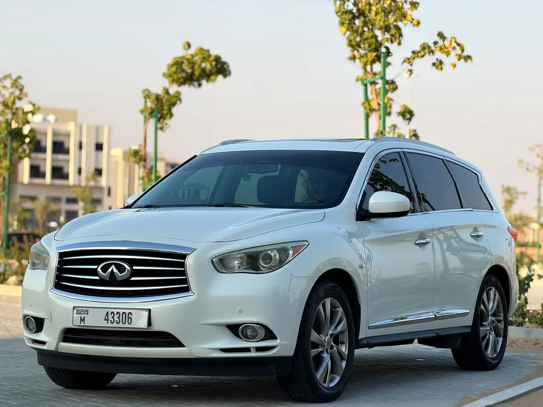 Infiniti JX-Series 2013 — photo 1 of 16