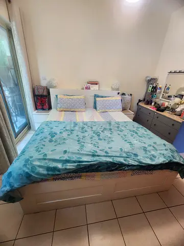 IKEA COMPLETE BEDSET AT THROWAWAY PRICE