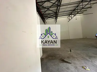 7,000 sq. ft. warehouse on main road, 18kW power, office, kitchen, direct owner