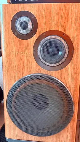 Victor SX-521 Vintage Japanese Bookshelf Speakers (Pair)