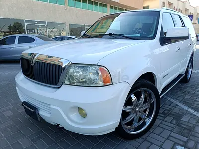Lincoln Navigator 2003 | Japanese Specs | Accident Flooding Free