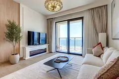 Scenic Sea View l Beach Access l Best Lay Out