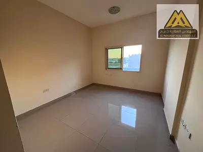 فرصه ممتازه *  سعر لن يتكرر * مساحه كبيره * صيانه فري * موقع ممتاز * باركن ترابي *  تكيف مركزي * تسهيل ف الدفعات