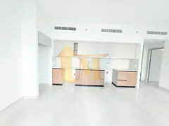 Stunning|2 Bed Apartment| Community View — 3