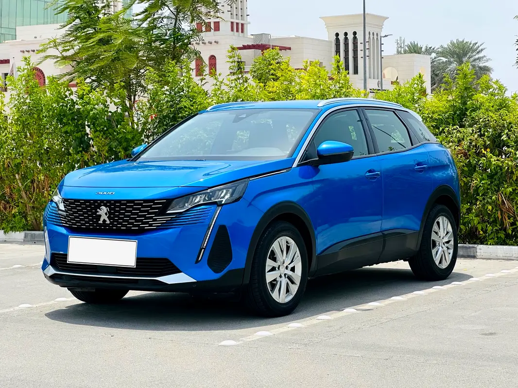 Peugeot 3008 2022 — photo 1 of 18