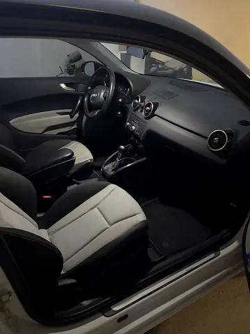 2014 AUDI A1 照片 2