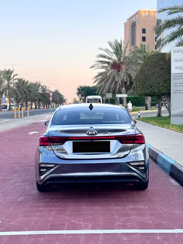 صورة 6 لـ 2020 KIA FORTE