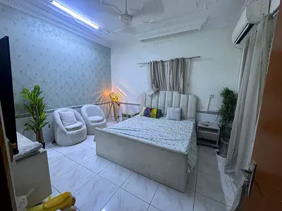 Clean Room with Attached Washroom Free Parking