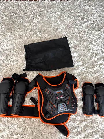 Kids Protective Gear Set with Chest Protector – Ages 8–12