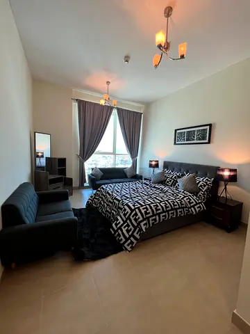 Master Room Al Barsha 1 Very close Insurance metro family building