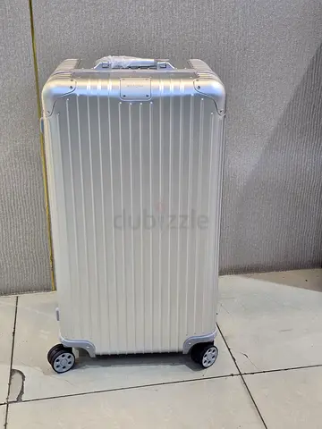 Trunk Aluminium suitcase