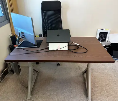 Office table - Excellent conditions