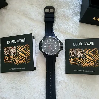 Roberto Cavalli mens sport watch with box and papers
