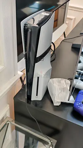 PlayStation 5 pro UAE version Warrenty - brand new with 1 controller with box fixed price