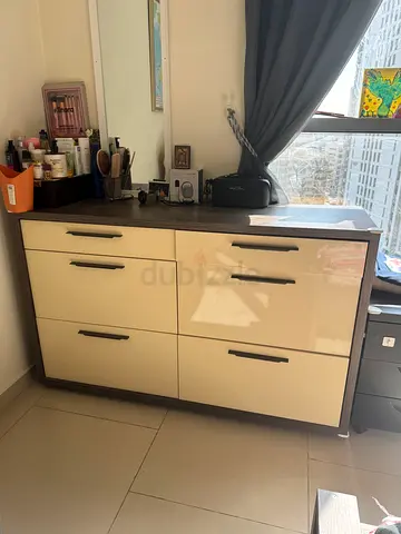 Modern 6-Drawer Dresser / Storage Cabinet - Beige and Grey