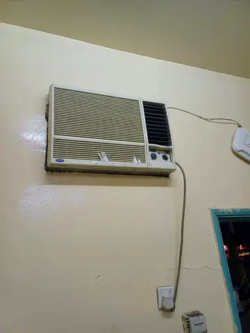 Used Window AC Unit - Working Condition