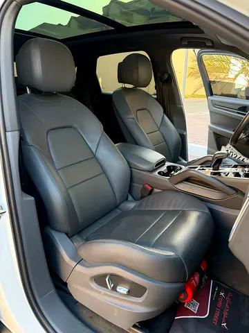 2018 Porsche CAYENNE — миниатюра 15