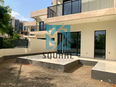 LUXURY 3BHK READ TO MOVE - TOWNHOUSE - SEA VIEW - WITH MAID ROOM