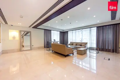 Biggest layout |closed kitchen |partial burj view