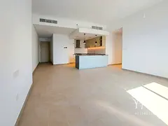 Bright &amp; Spacious | High Floor | Ready To Move In