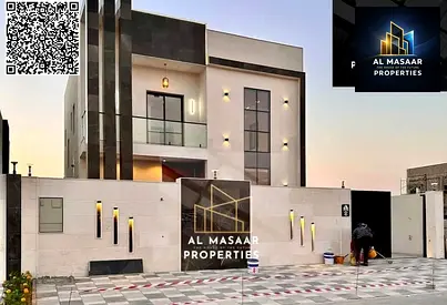 فيلا ممتازه قريبه من المسجد بمسبح خاص تملك حر السعر شامل رسوم التسجيل والتملك