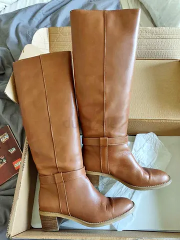 Women boots - mango brand, leather size 39