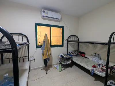 Executive Bed space for males in Butina 450 behind Amal school all including wifi sewa free parking
